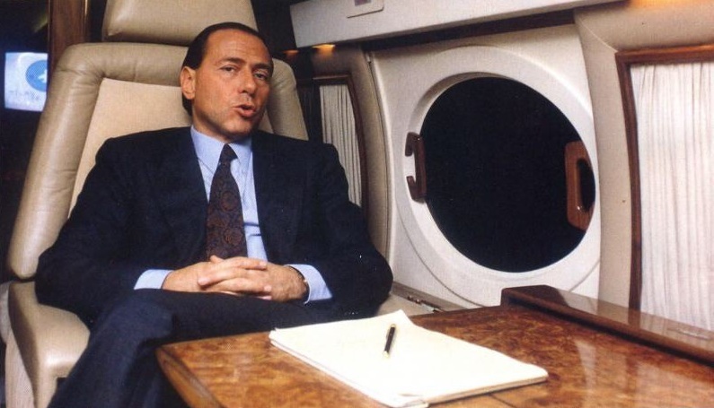 Silvio Berlusconi al lavoro negli anni Ottanta